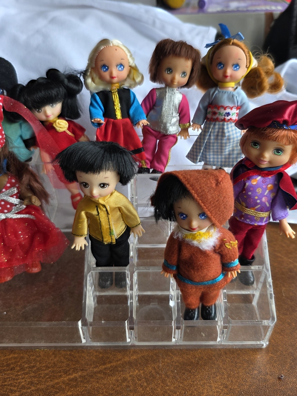 1990 Vintage Dolls Plastic Fashoion KB Toys
